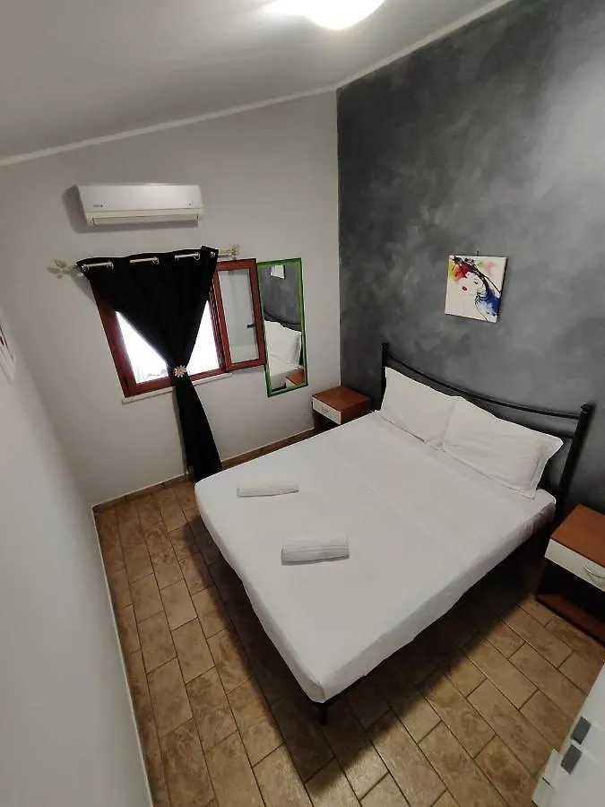 Sicily Travel Apartment'S 4 Giardini Naxos 0*,
