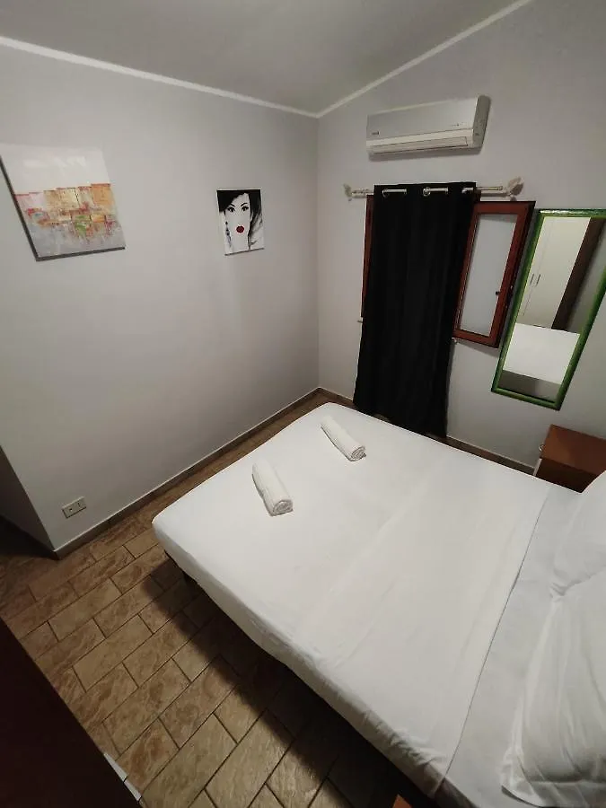 Sicily Travel Apartment'S 4 Giardini Naxos Apartment