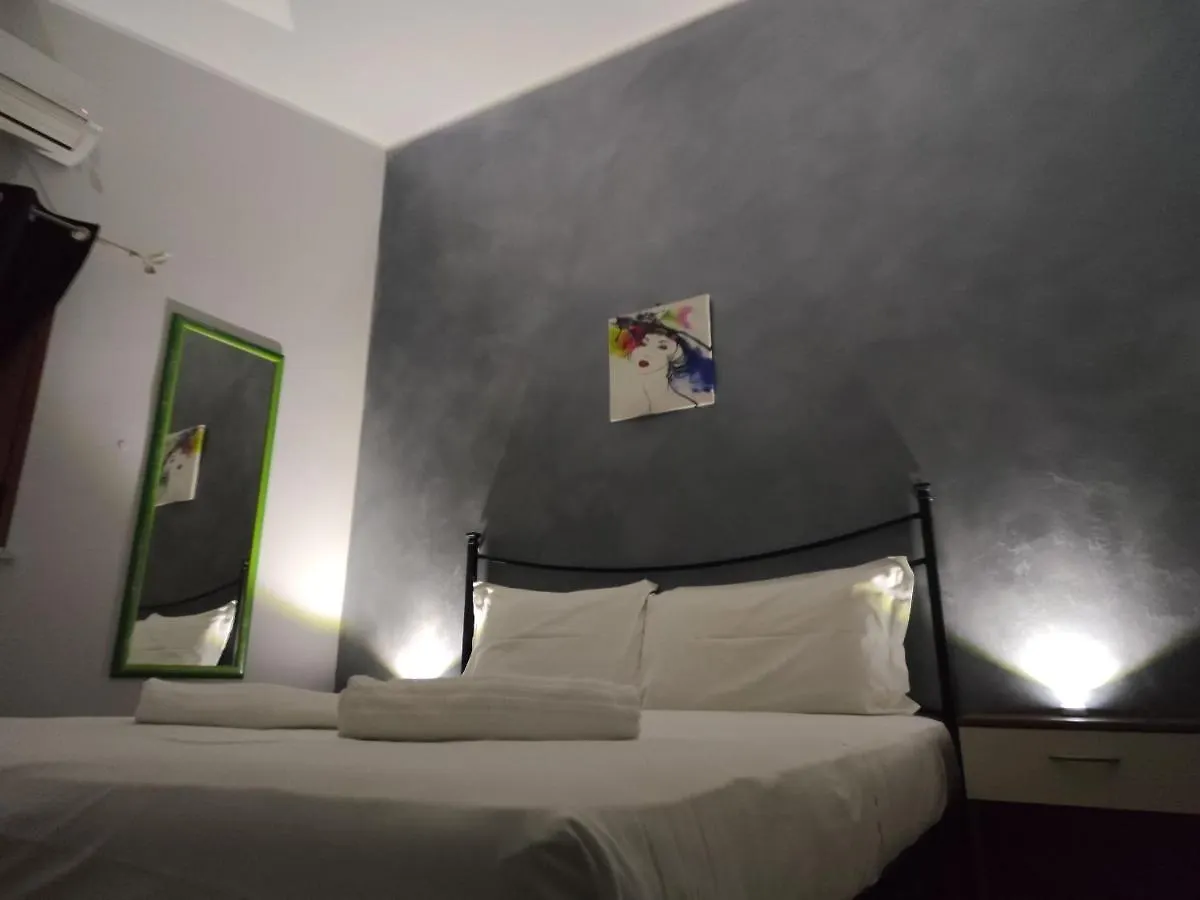 Sicily Travel Apartment'S 4 Giardini Naxos